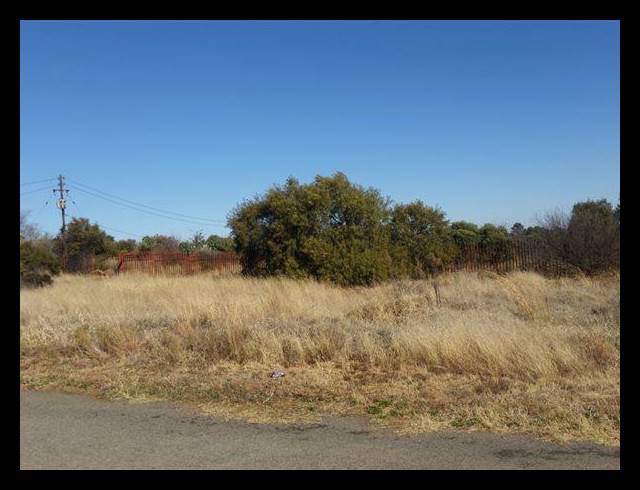 LAND FOR SALE IN VAAL MARINA
